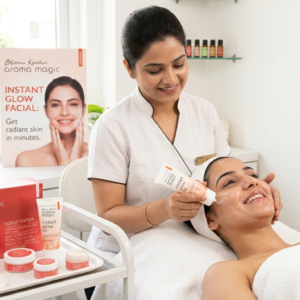 Aroma Magic instant glow facial Image